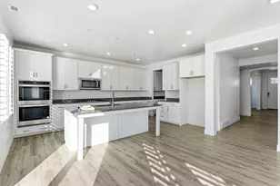 3022 S Shoreline Dr S, Syracuse, UT 84075 - Photo 10