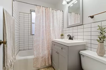 377 N 200 W, Salt Lake City, UT 84103 - Photo 12