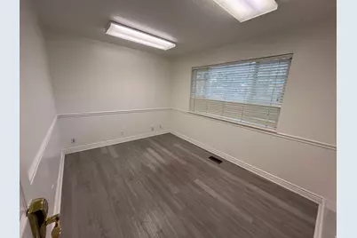 887 W Center St, Orem, UT 84057 - Photo 6