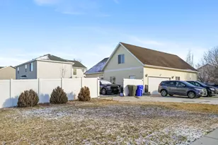 1651 N 40 E, Tooele, UT 84074 - Photo 4