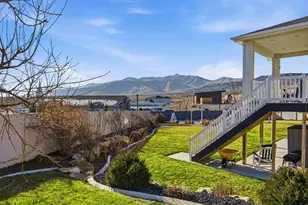 7170 N Honey Field Way W, Eagle Mountain, UT 84005 - Photo 16