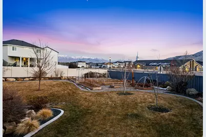 7170 N Honey Field Way W, Eagle Mountain, UT 84005 - Photo 8