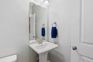 7170 N Honey Field Way W, Eagle Mountain, UT 84005 - Photo 64