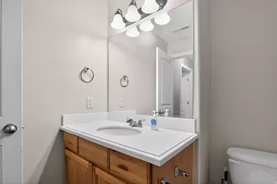 2016 E Cedar Trails Way, Eagle Mountain, UT 84005 - Photo 26