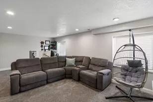 2016 E Cedar Trails Wy, Eagle Mountain, UT 84005 - Photo 32