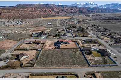 4690 Luna Cir #9, Moab, UT 84532 - Photo 10