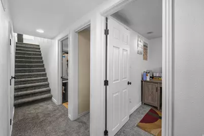 917 N Garden Dr, Orem, UT 84057 - Photo 14