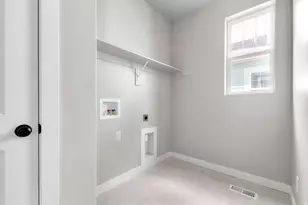 7046 W Swansea Dr, South Jordan, UT 84009 - Photo 12