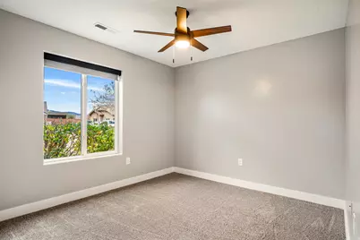 179 S 435 W Cir, Ivins, UT 84738 - Photo 4