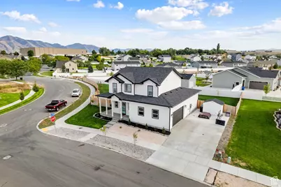 585 W 20 N, Hyrum, UT 84319 - Photo 22