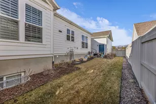 10963 S Kestrel Rise Rd, South Jordan, UT 84009 - Photo 26