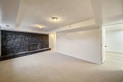 1920 E 7130 S, Cottonwood Heights, UT 84121 - Photo 24