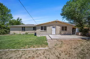 1920 E 7130 S, Cottonwood Heights, UT 84121 - Photo 4