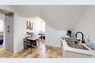 828 E 100 S, Salt Lake City, UT 84102 - Photo 4