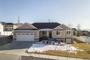 1092 E 300 S, Smithfield, UT 84335 - Photo 1