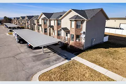 101 E 630 N #39, Smithfield, UT 84335 - Photo 2