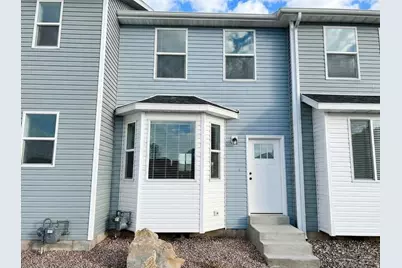 526 W 2000 S, Vernal, UT 84078 - Photo 2
