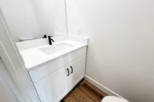 526 W 2000 S, Vernal, UT 84078 - Photo 6