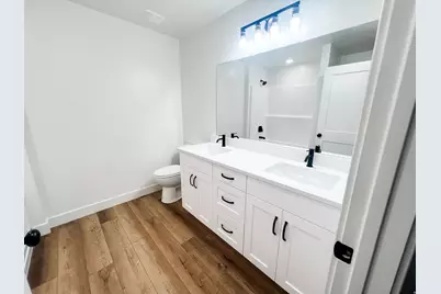 526 W 2000 S, Vernal, UT 84078 - Photo 8