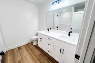 526 W 2000 S, Vernal, UT 84078 - Photo 8