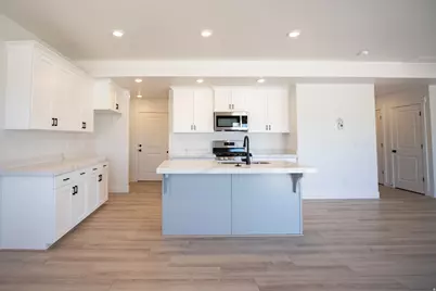 483 E 720 N Lot #6 N, Salem, UT 84653 - Photo 2