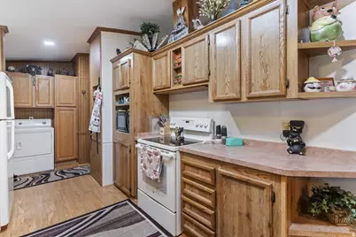 3800 S 1900 W #257, Roy, UT 84067 - Photo 8