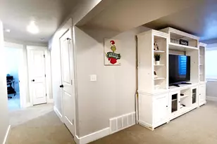 991 E 300 S, Smithfield, UT 84335 - Photo 24