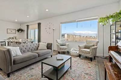 242 N Mandalyn Way E, Saratoga Springs, UT 84045 - Photo 2