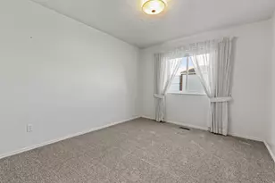 904 E 5650 S, South Ogden, UT 84405 - Photo 20