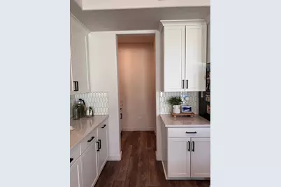 1964 S 2050 W, Woods Cross, UT 84087 - Photo 6