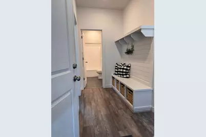 1964 S 2050 W, Woods Cross, UT 84087 - Photo 10