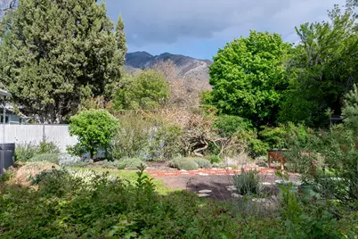 3038 E 2965 S, Salt Lake City, UT 84109 - Photo 32