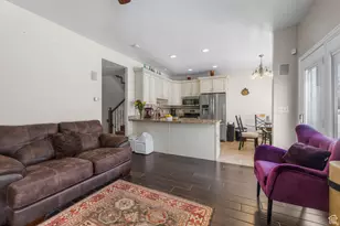 7819 S Spruce Tree Ln, Sandy, UT 84094 - Photo 6