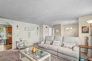 948 S 250 E, Layton, UT 84041 - Photo 4