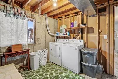 948 S 250 E, Layton, UT 84041 - Photo 24