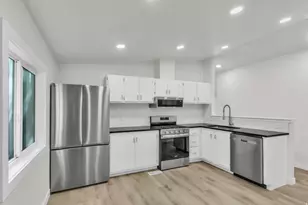 612 W 200 N, Salt Lake City, UT 84116 - Photo 2