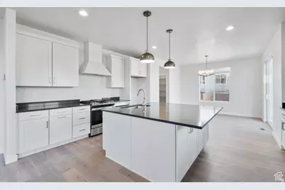 6961 W Farnsworth Peak Ln S, West Jordan, UT 84081 - Photo 4