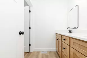 242 N 300 W, Preston, ID 83263 - Photo 14