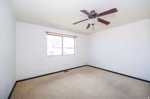 1876 W 2400 S, Syracuse, UT 84075 - Photo 10