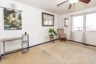 1876 W 2400 S, Syracuse, UT 84075 - Photo 6