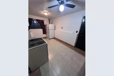 1876 W 2400 S, Syracuse, UT 84075 - Photo 26