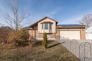 1876 W 2400 S, Syracuse, UT 84075 - Photo 1