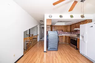 1876 W 2400 S, Syracuse, UT 84075 - Photo 18