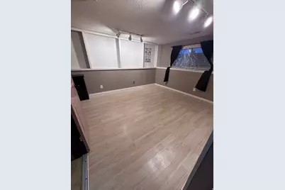 1876 W 2400 S, Syracuse, UT 84075 - Photo 22