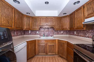 1876 W 2400 S, Syracuse, UT 84075 - Photo 14