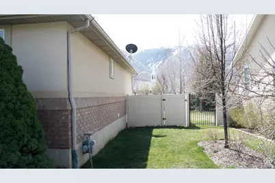 3488 E Fairway Ln S, Spanish Fork, UT 84660 - Photo 4