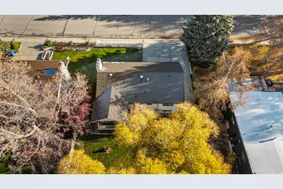 4650 S Chapel Dr, Holladay, UT 84117 - Photo 32