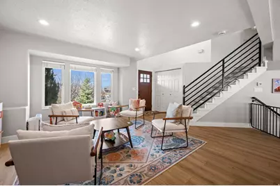 8461 Daneborg Cir, Cottonwood Heights, UT 84121 - Photo 2