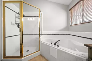 8461 Daneborg Cir, Cottonwood Heights, UT 84121 - Photo 20