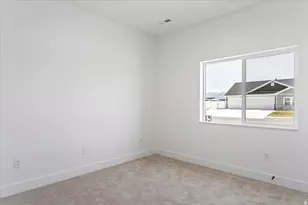 982 S 4475 W, West Point, UT 84015 - Photo 26